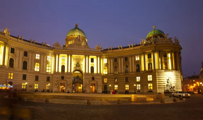 Wien Hofburgpalast bei Nacht, Sehenswürdigkeiten Wien